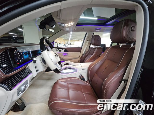 Mercedes-Benz GLS-Class 2023 — photo 10