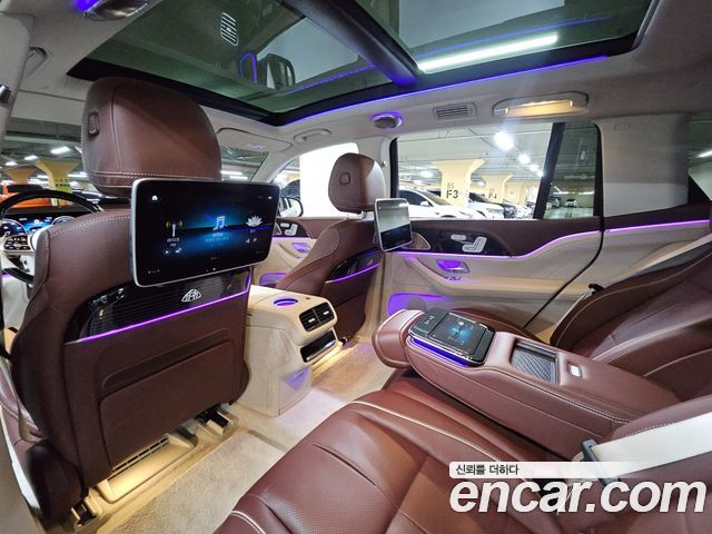 Mercedes-Benz GLS-Class 2023 — photo 14