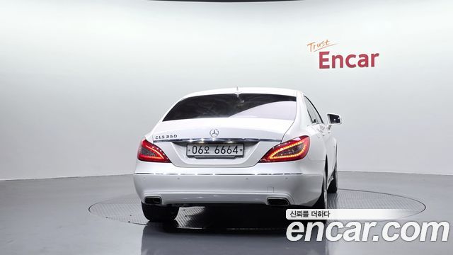 Mercedes-Benz CLS-Class 2012 — photo 4