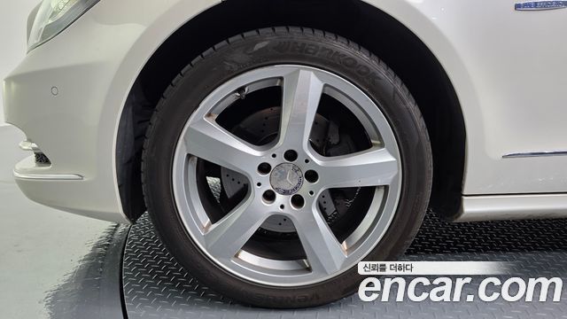 Mercedes-Benz CLS-Class 2012 — photo 5