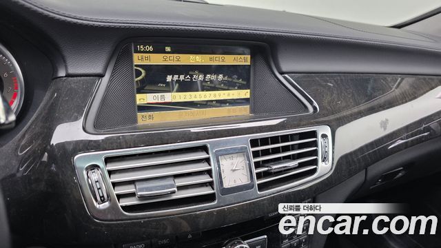 Mercedes-Benz CLS-Class 2012 — photo 21