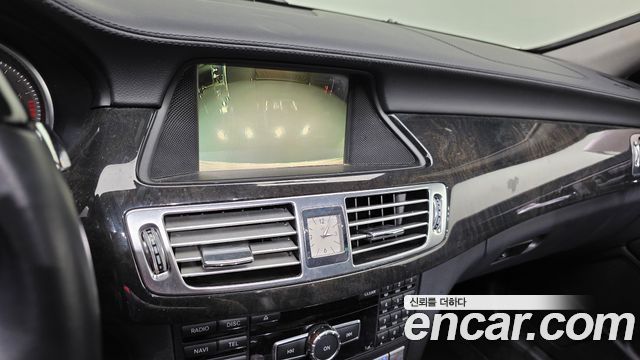 Mercedes-Benz CLS-Class 2012 — photo 23