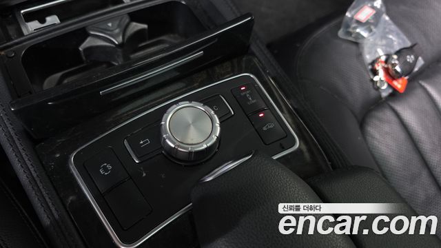 Mercedes-Benz CLS-Class 2012 — photo 26