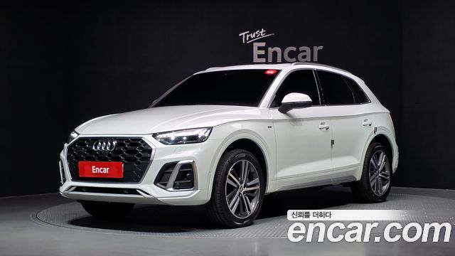 Audi Q5 2021 — photo 1