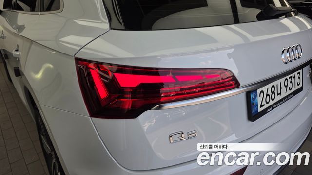 Audi Q5 2021 — photo 9