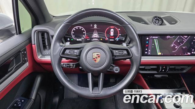 Porsche Cayenne 2024 — photo 18