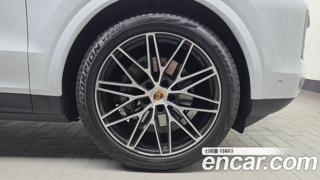Porsche Cayenne 2024 — photo 7