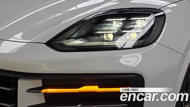 Porsche Cayenne 2024 — photo 8