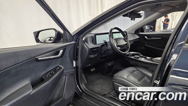 Kia EV6 2022 — photo 13