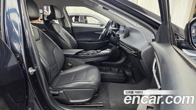 Kia EV6 2022 — photo 17