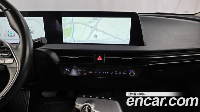 Kia EV6 2022 — photo 20