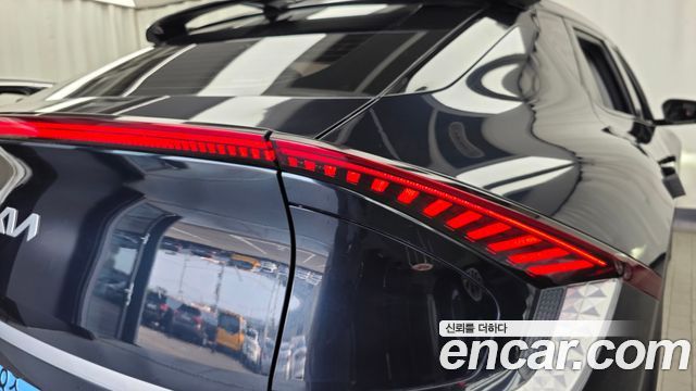 Kia EV6 2022 — photo 9