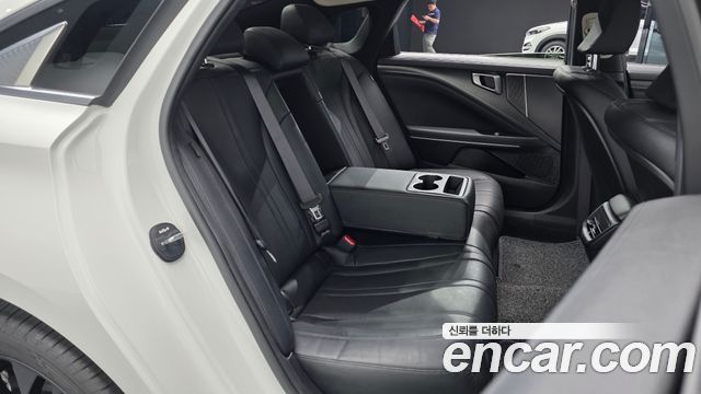 Kia K8 2025 — photo 17