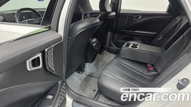 Kia K8 2025 — photo 18
