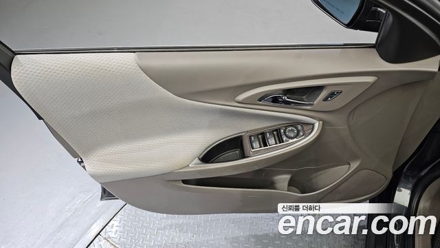 Chevrolet Korea Malibu 2017 — photo 15
