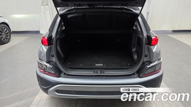 Hyundai Kona 2023 — photo 26