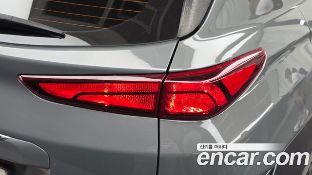 Hyundai Kona 2023 — photo 9