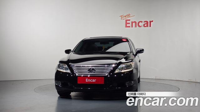 Lexus LS 2010 — photo 3