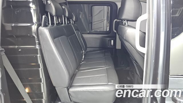 Hyundai Staria 2022 — photo 17