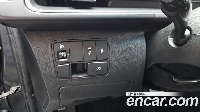 Hyundai Staria 2022 — photo 25