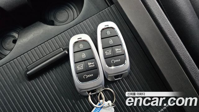 Hyundai Staria 2022 — photo 28