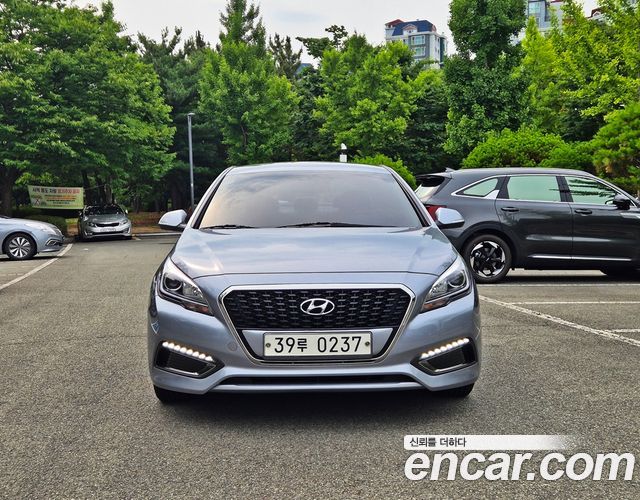 Hyundai Sonata 2016 — photo 2