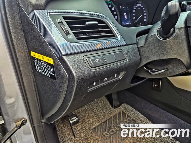 Hyundai Sonata 2016 — photo 12