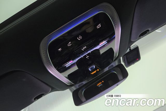 Mercedes-Benz EQS 2022 — photo 17