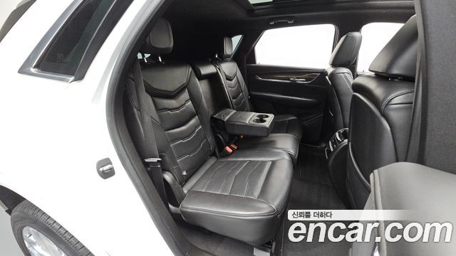 Cadillac XT5 2019 — photo 17