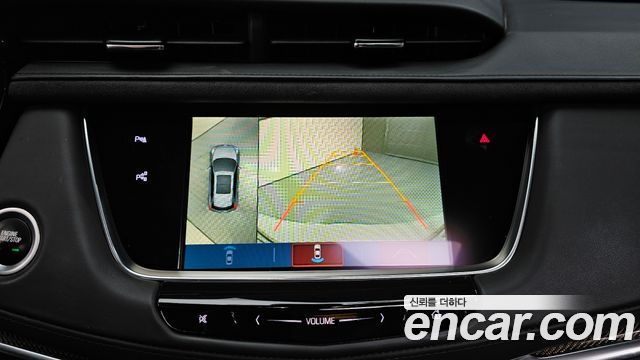 Cadillac XT5 2019 — photo 21