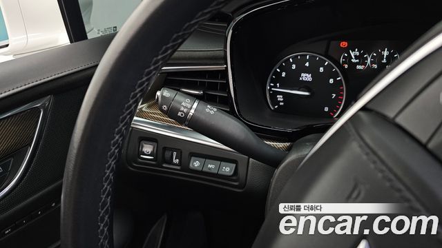 Cadillac XT5 2019 — photo 26