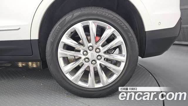 Cadillac XT5 2019 — photo 7