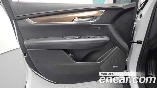 Cadillac XT5 2019 — photo 14