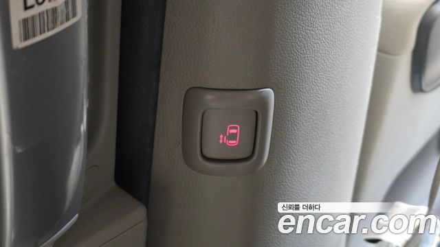 Kia Canival 2019 — photo 22