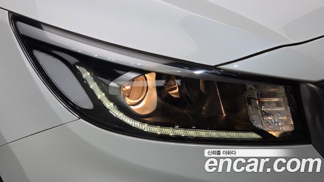 Kia Canival 2019 — photo 8