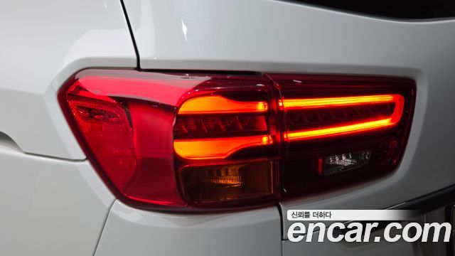Kia Canival 2019 — photo 9