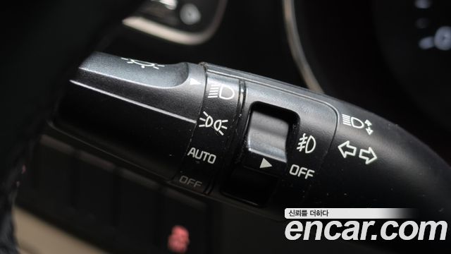 Kia Canival 2019 — photo 29