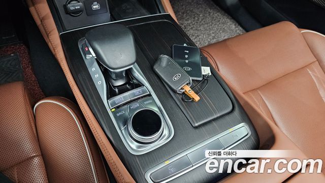 Kia K9 2019 — photo 12