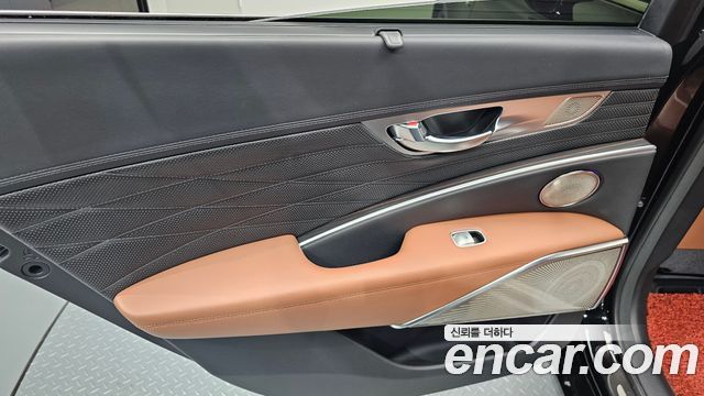 Kia K9 2019 — photo 15