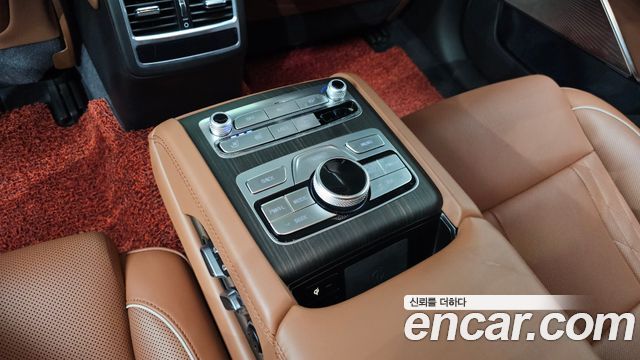 Kia K9 2019 — photo 27