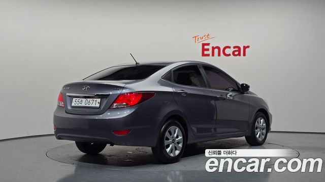 Hyundai Accent 2016 — photo 2