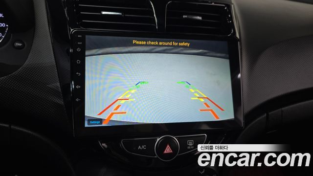 Hyundai Accent 2016 — photo 20