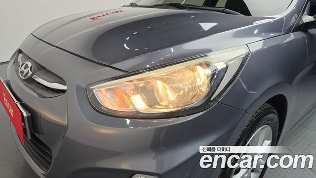 Hyundai Accent 2016 — photo 8