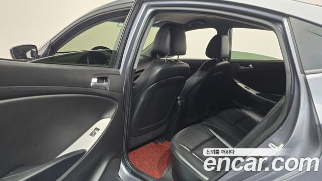 Hyundai Accent 2016 — photo 27
