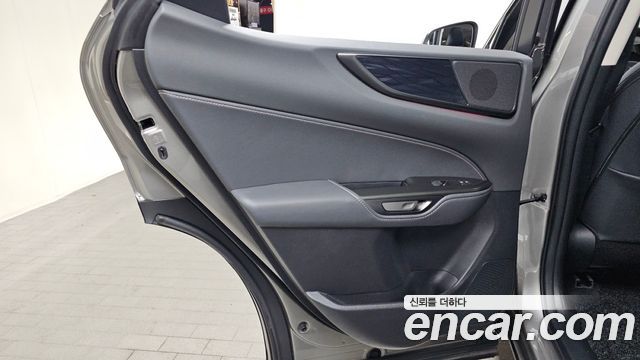 Lexus NX 2025 — photo 15