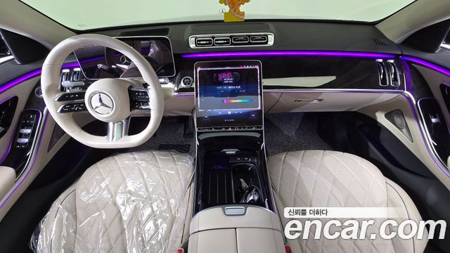 Mercedes-Benz S-Class 2021 — photo 10