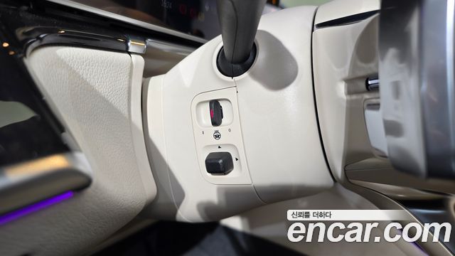 Mercedes-Benz S-Class 2021 — photo 22