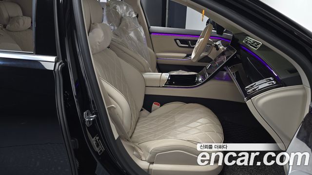 Mercedes-Benz S-Class 2021 — photo 16