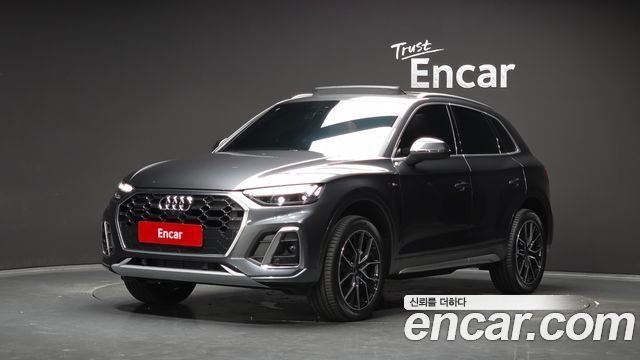 Audi Q5 2024 — photo 1