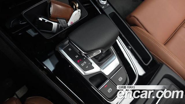 Audi Q5 2024 — photo 12